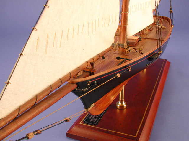 [America Ship Model]
