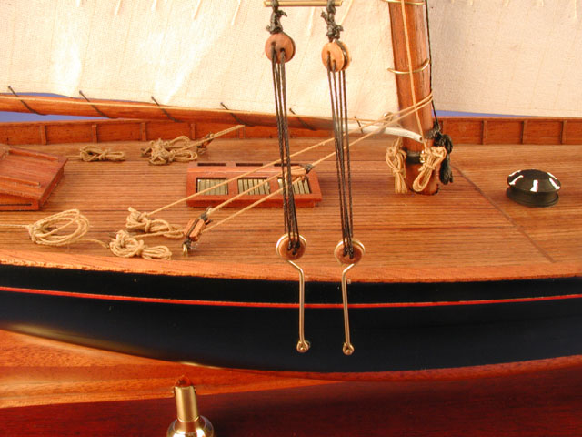 [America Ship Model]