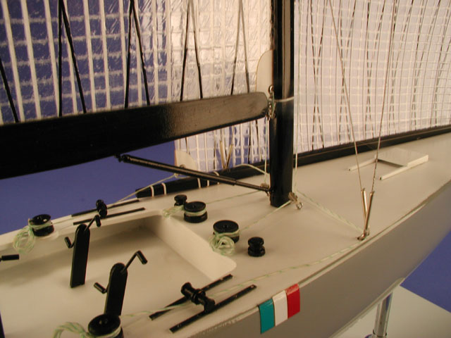 [Prada Ship Model]