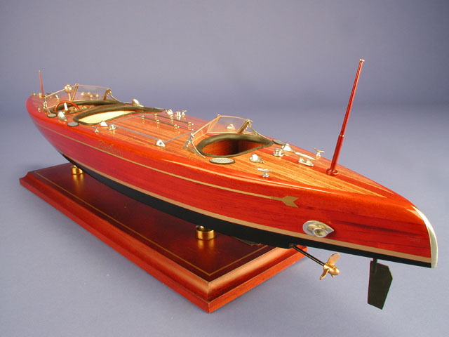 [Typhoon Ship Model]
